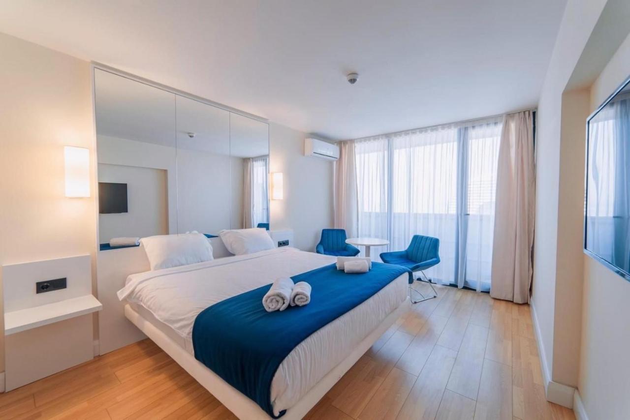 Orbi City Sea View Hotel Batumi Exterior photo